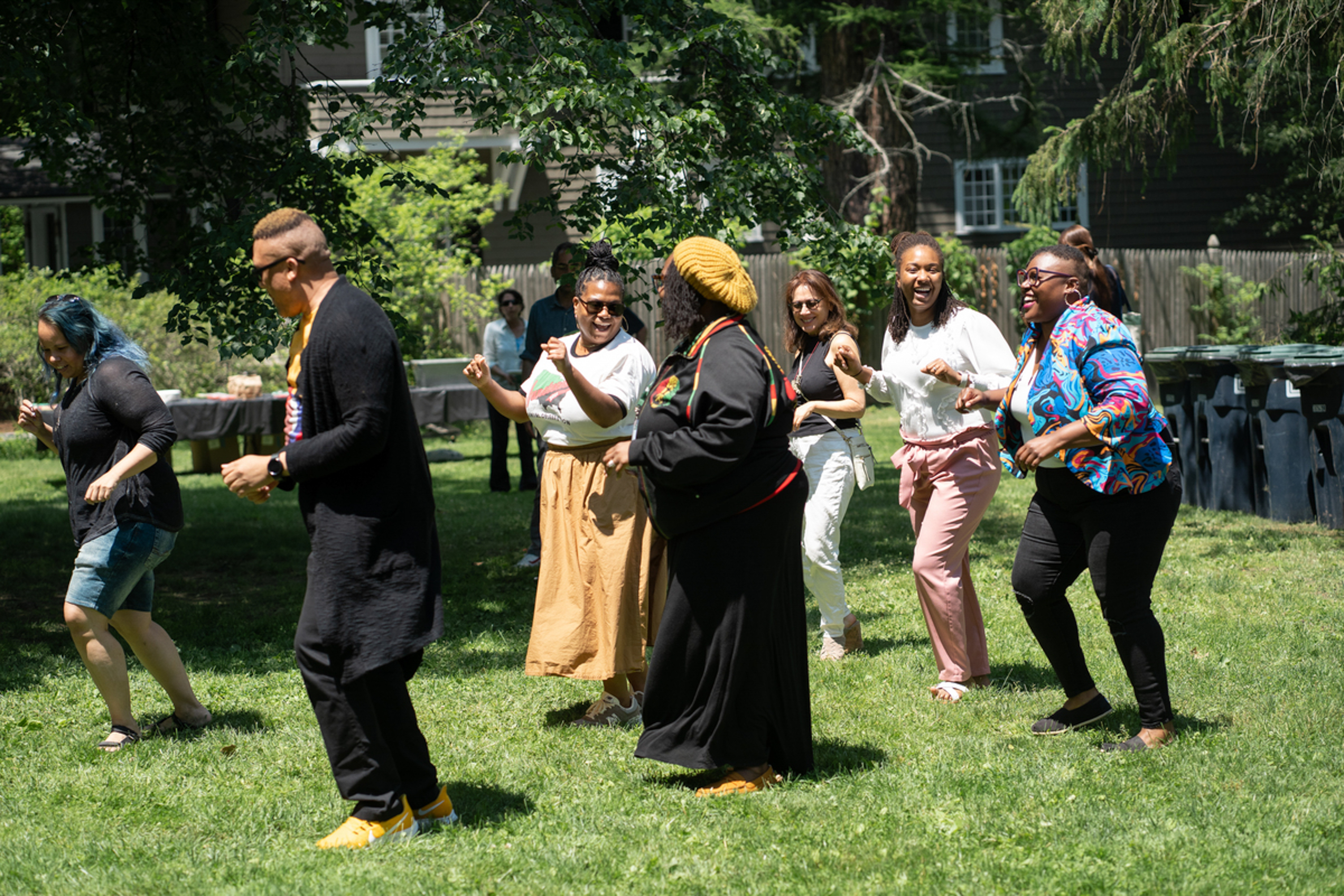 Shontay Delalue and Chloe Poston dance with others