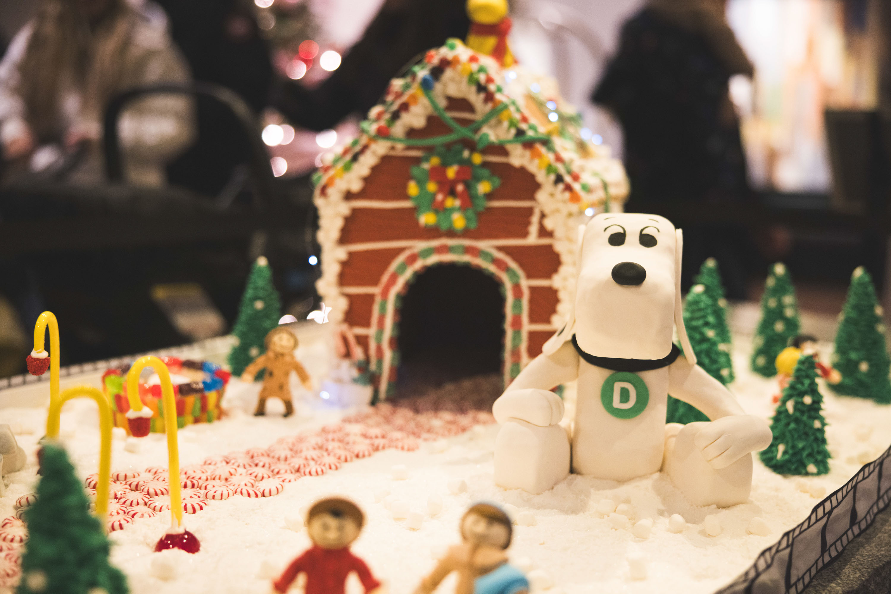Gingerbread house and Snoopy the dog