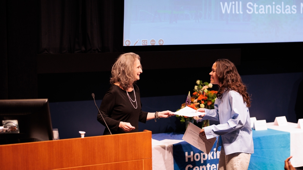 Mary Lou Aleskie presenting Valeria Pereira Quintero with her share of the Sudler Prize